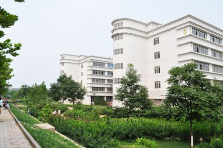 石家莊華能電力中等專業(yè)學(xué)校有哪些交通相關(guān)專業(yè)？