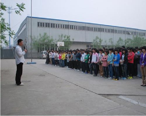 保定世紀宏光技工學校校園設施怎么樣？環(huán)境好嗎？