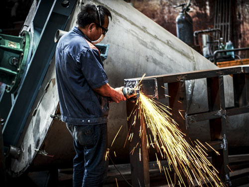 焊工專(zhuān)業(yè)值得學(xué)嗎？唐山焊工學(xué)校有什么推薦？