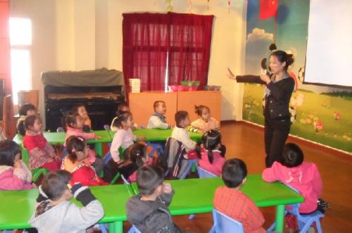 唐山學(xué)幼師學(xué)校哪家好？唐山實驗中專怎么樣？