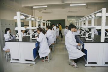 山東現(xiàn)代畜牧獸醫(yī)專修學(xué)校怎么樣？有什么辦學(xué)優(yōu)勢(shì)嗎？