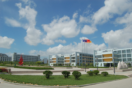 煙臺(tái)哪所學(xué)?？梢詫W(xué)電子商務(wù)？