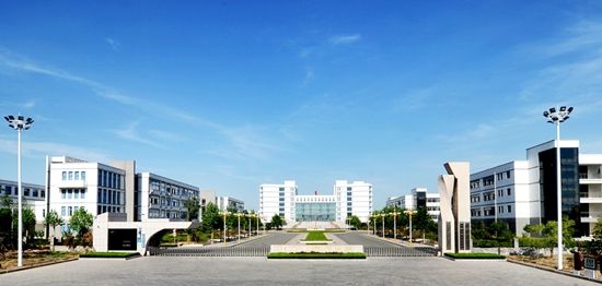 日照市技師學(xué)院學(xué)電子技術(shù)應(yīng)用怎么樣？