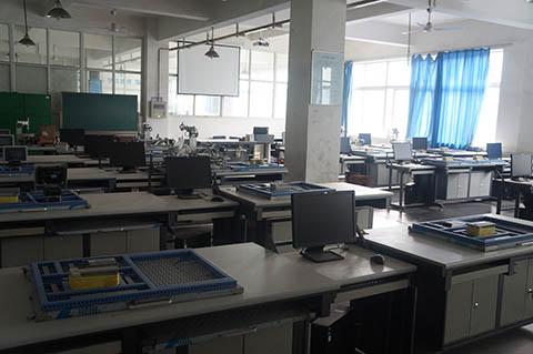 中專也能成才？就來(lái)河北省科技工程學(xué)校！