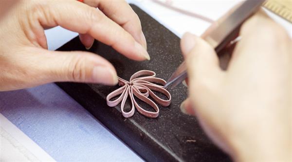 服裝設(shè)計上有哪些“出彩”工藝？秦皇島東方服裝學(xué)校為你分享！