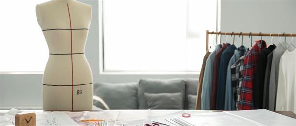 秦皇島學服裝設計去哪所學校？