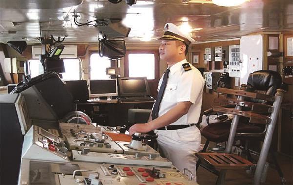 青島哪個學(xué)?？梢詫W(xué)海事相關(guān)專業(yè)？