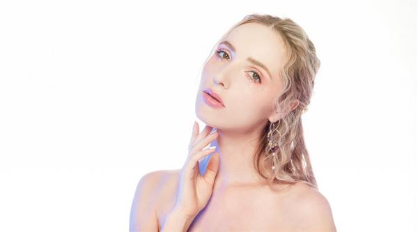 女生如何提升自己的形象？石家莊風(fēng)范形象設(shè)計學(xué)校來支招！