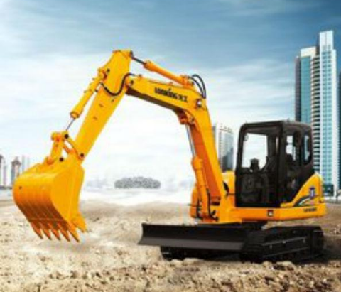 濟(jì)南駿大挖掘機(jī)學(xué)校就業(yè)怎么安排的？包分配嗎？