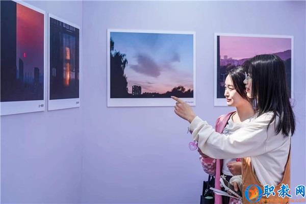 尋找有為青年大賽圓滿收官，助力校園無紙化學習再升級