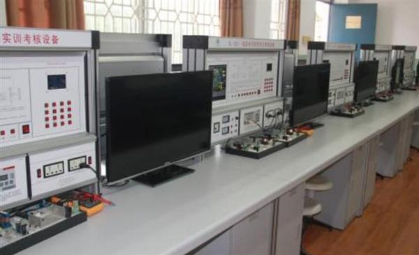 衡水工業(yè)學(xué)?？梢詫W(xué)習(xí)電子技術(shù)應(yīng)用專業(yè)嗎？