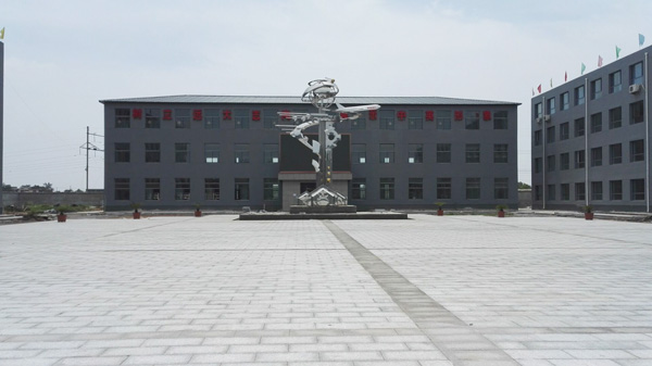 石家莊中英航空學校有什么就業(yè)保障和獎勵措施？