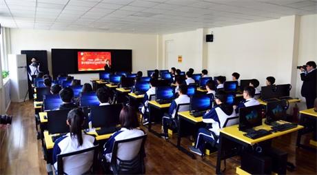 濟(jì)南電子機(jī)械工程學(xué)校都設(shè)置了哪些熱門專業(yè)？   