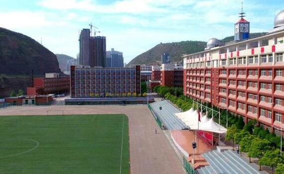 北京財經專修學院項目優(yōu)勢是什么？