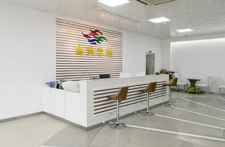 來(lái)濟(jì)南南茜美容美發(fā)技能培訓(xùn)學(xué)校，讓你告別“手殘黨”