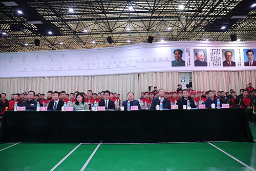 雷克薩斯中國(guó)重點(diǎn)合作院校交車儀式暨智·混動(dòng)校園知識(shí)競(jìng)賽順利召開