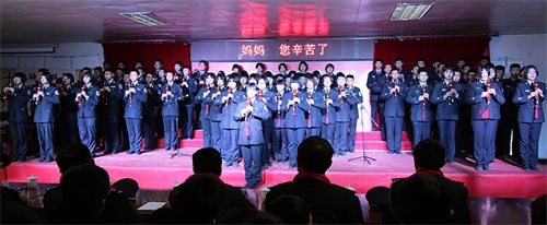 傳遞正能量！山東東營金盾司法學(xué)校隆重舉行期末表彰大會(huì)暨家長會(huì)