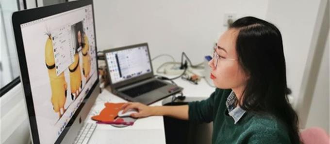 停課不停學(xué)，離校不離師