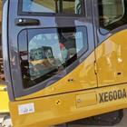 挖掘機(jī)、叉車、吊車